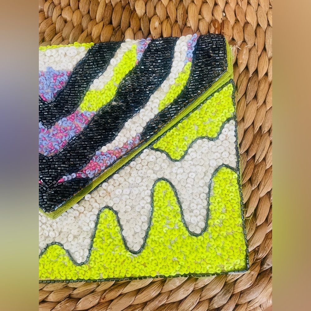 Nila Anthony “ Slime Crime” Sequin Clutch - Picture 6 of 11